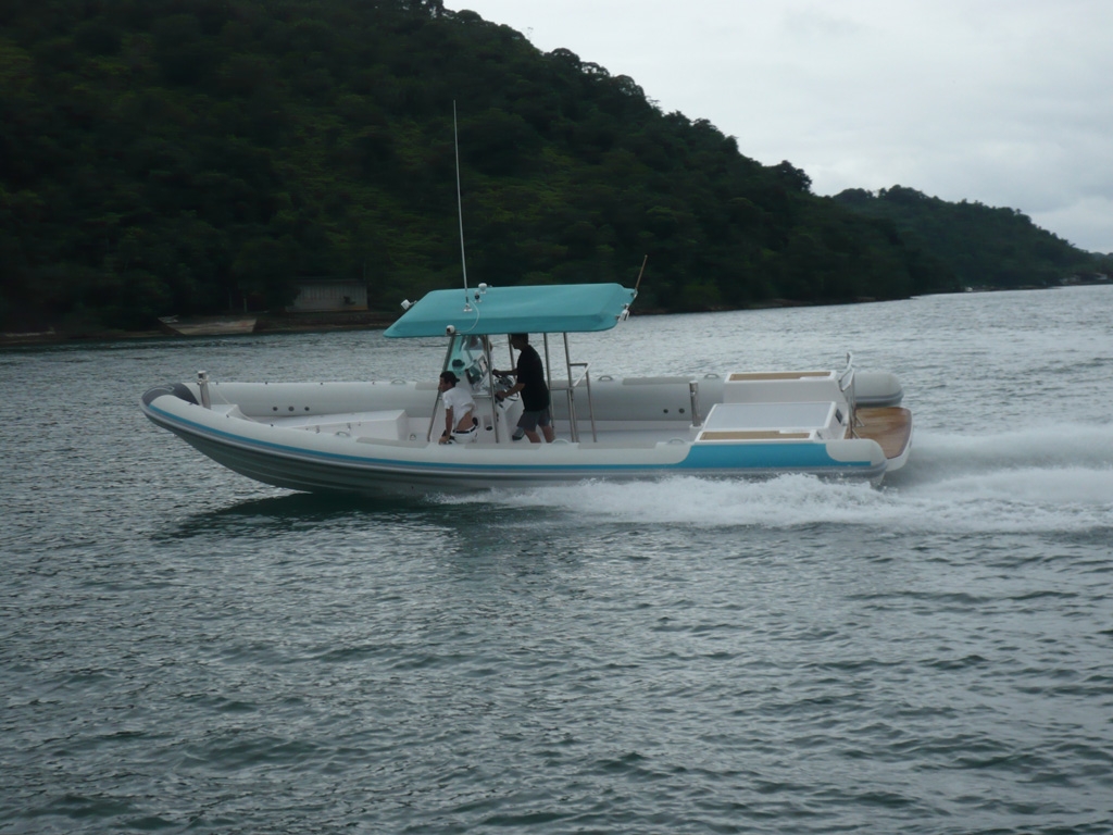 The RIB 32, a centre-console rigid inflatable, on sea trials